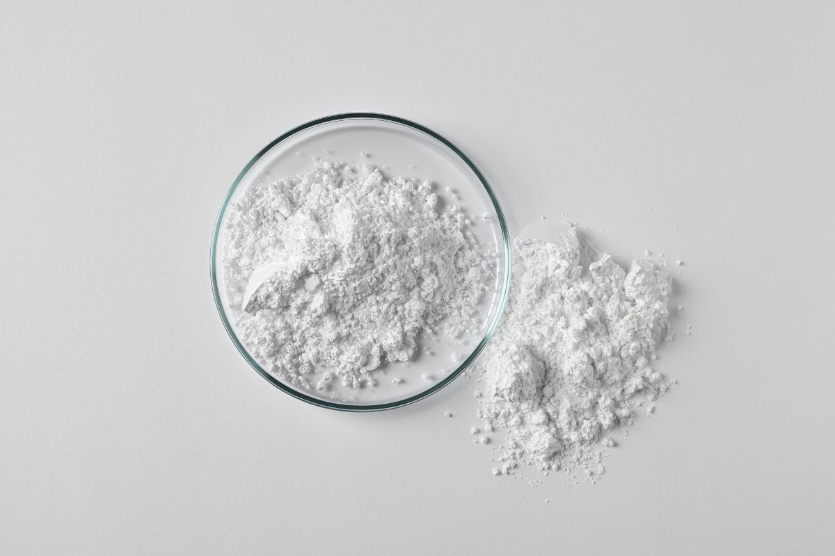 Chemical import guide: REACH, CLP, SDS 2025
